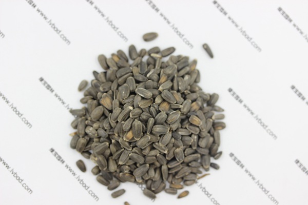 <a href='http://m.zishuwang.com.cn/caohuazhongzi/1057.html' target='_blank'>觀賞向日葵種子</a>